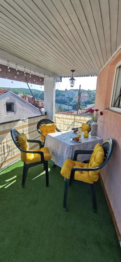 Vacation Home Kovachnica Vrbnik Exterior foto